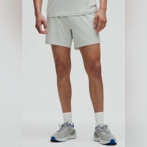 Lululemon Mile Maker Run Crew Ripstop Lined Short 6" - Size Small